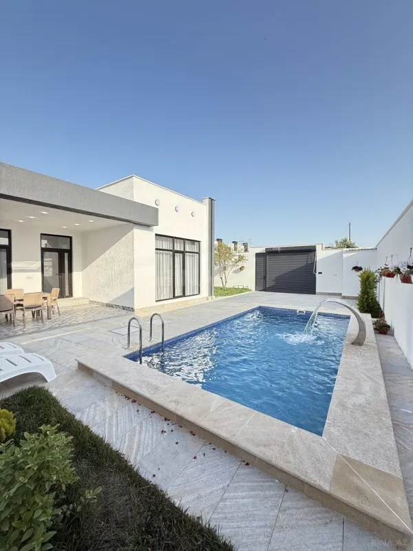 Satılır 4 otaqlı həyət evi 150 m²