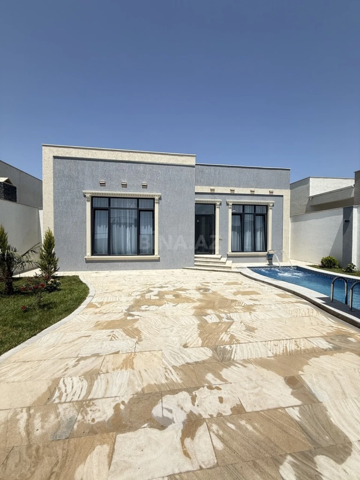 Satılır 4 otaqlı həyət evi 145 m²