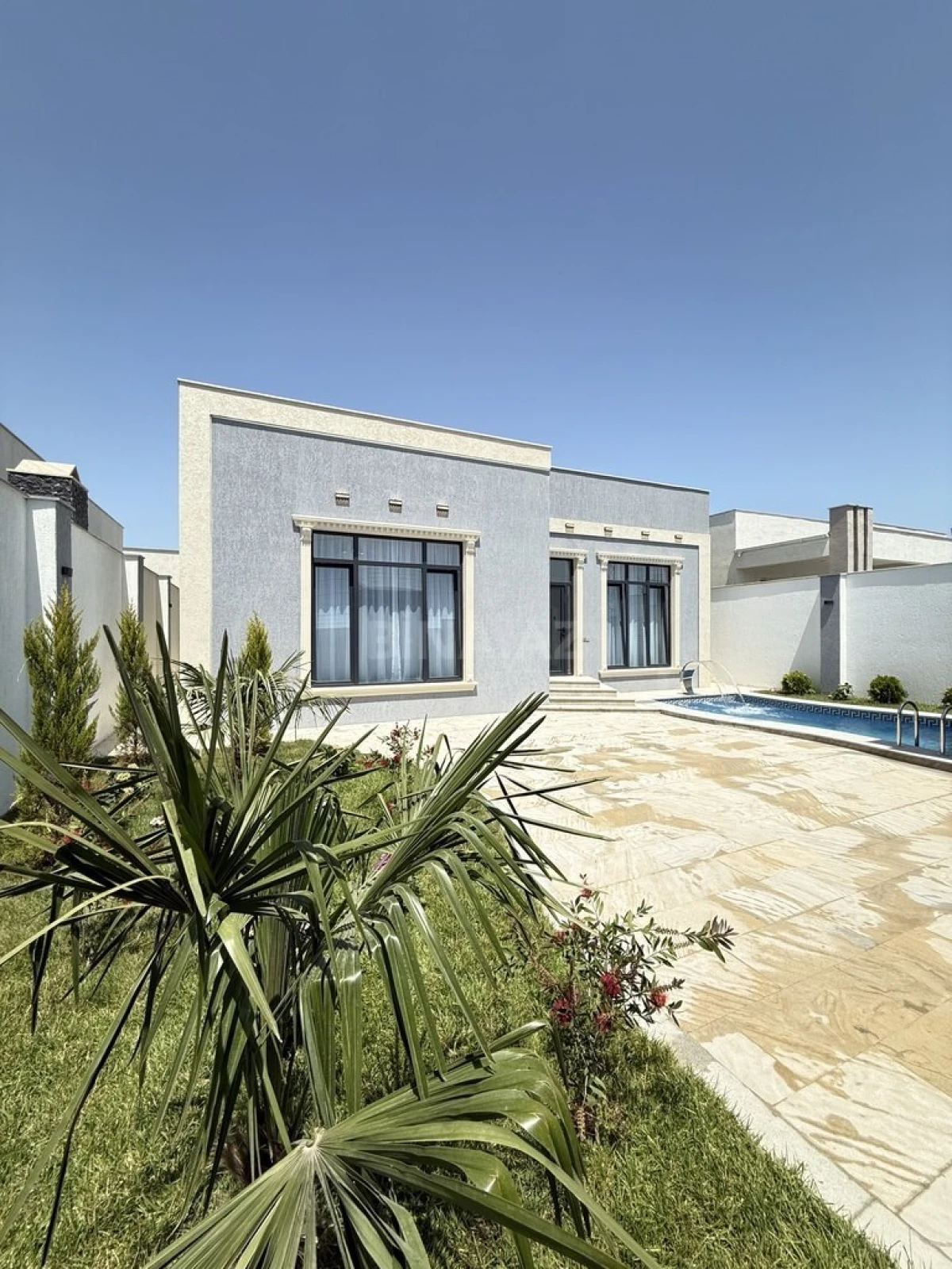 Satılır 4 otaqlı həyət evi 145 m²