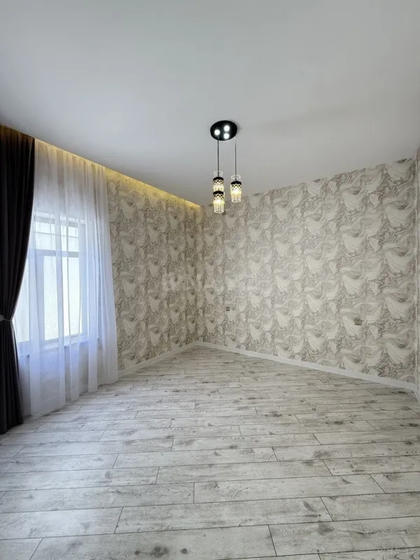 Satılır 4 otaqlı həyət evi 145 m²