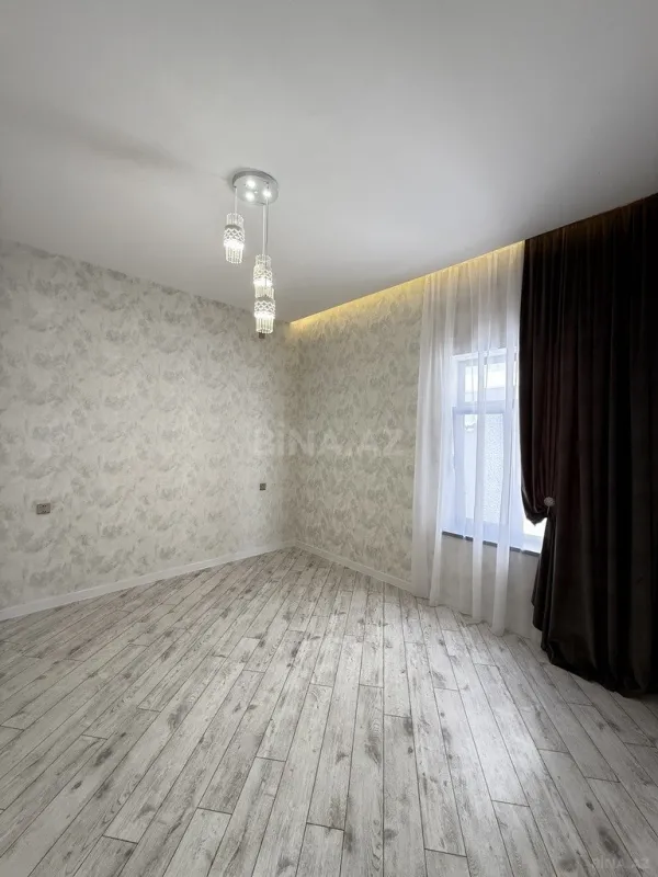 Satılır 4 otaqlı həyət evi 145 m²