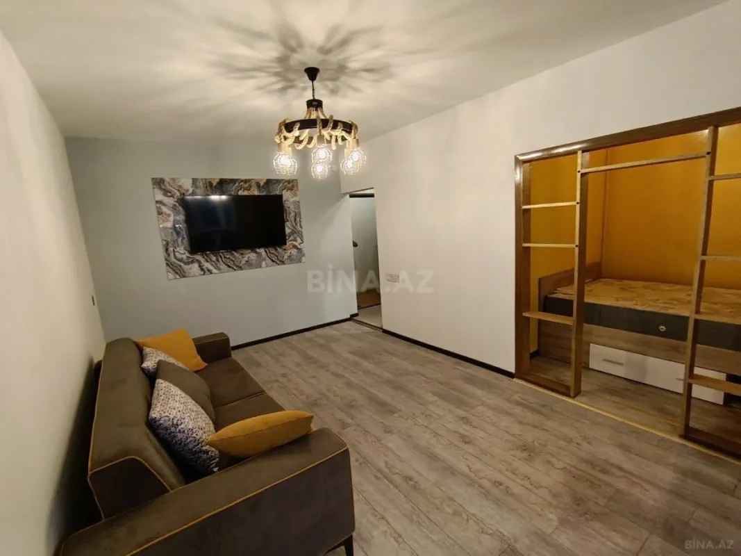 Satılır 2 otaqlı mənzil 38 m²