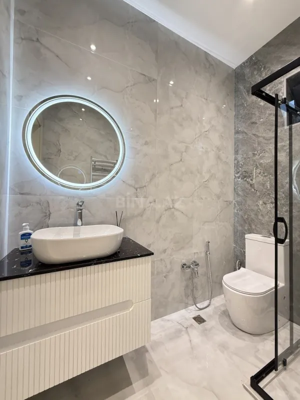 Satılır 4 otaqlı həyət evi 170 m²