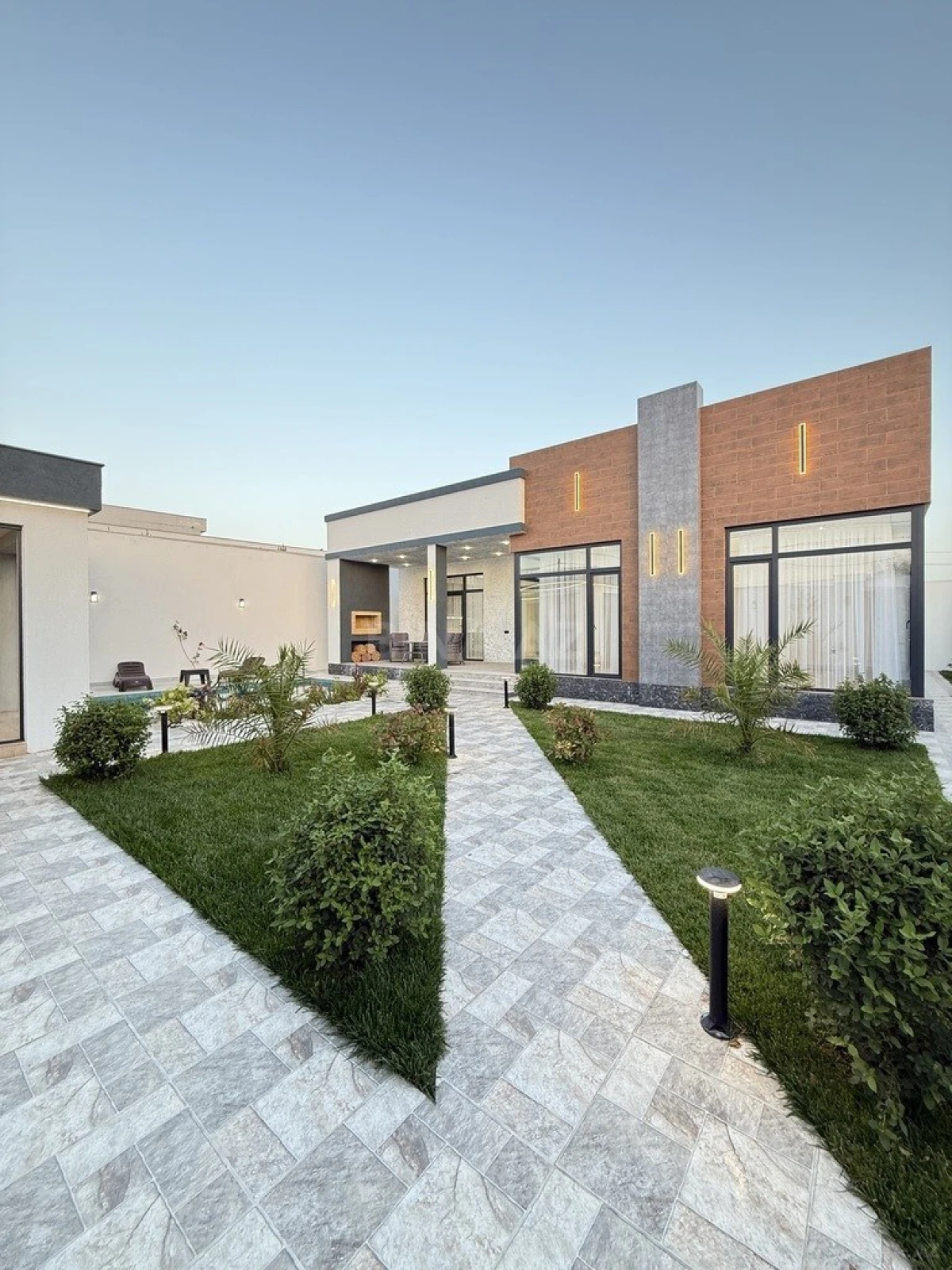Satılır 4 otaqlı həyət evi 170 m²