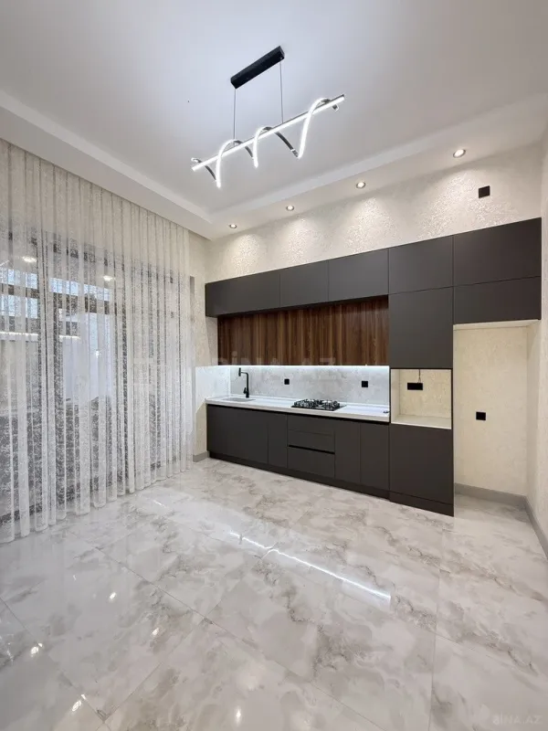 Satılır 4 otaqlı həyət evi 170 m²