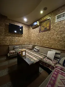 Kirayə verilir obyekt 183 m²