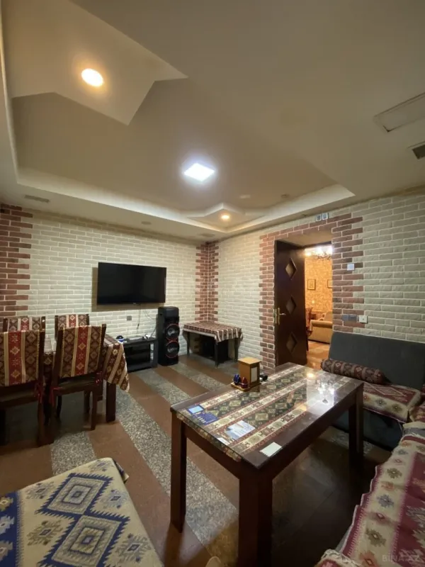 Kirayə verilir obyekt 183 m²