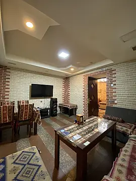 Kirayə verilir obyekt 183 m²