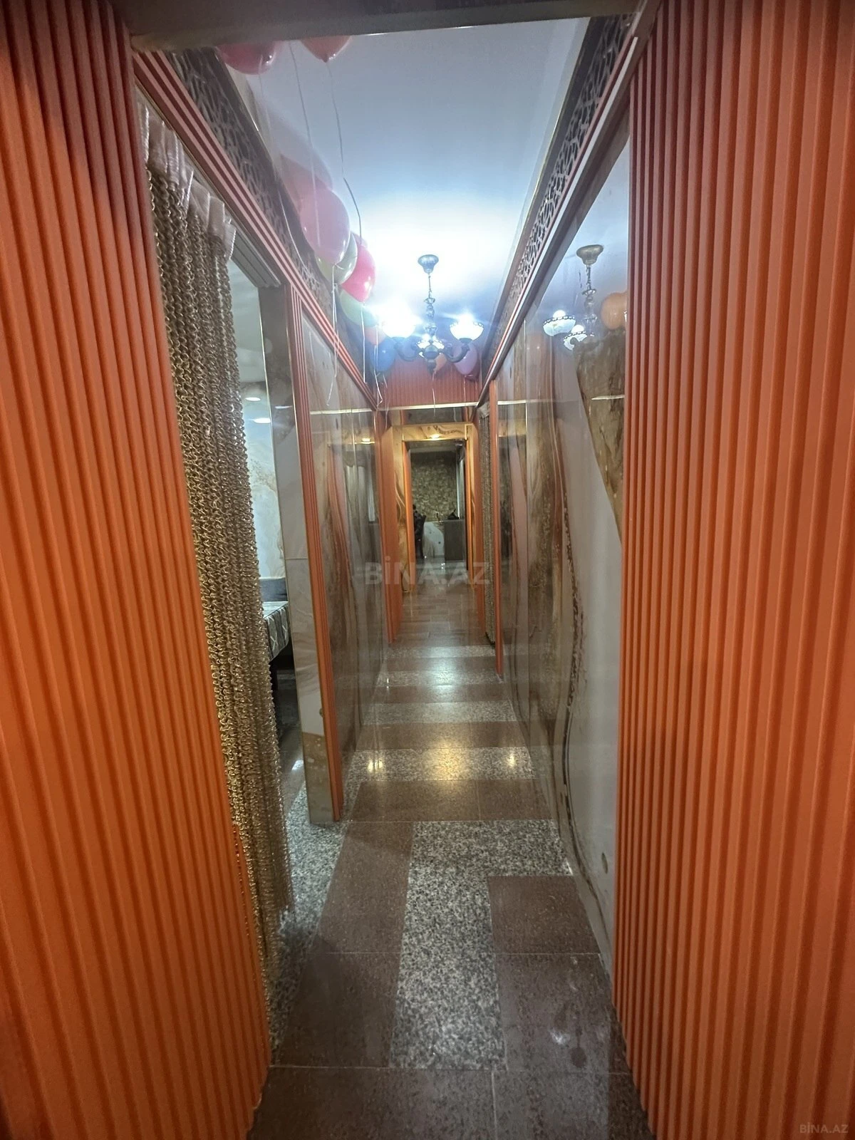 Kirayə verilir obyekt 183 m²