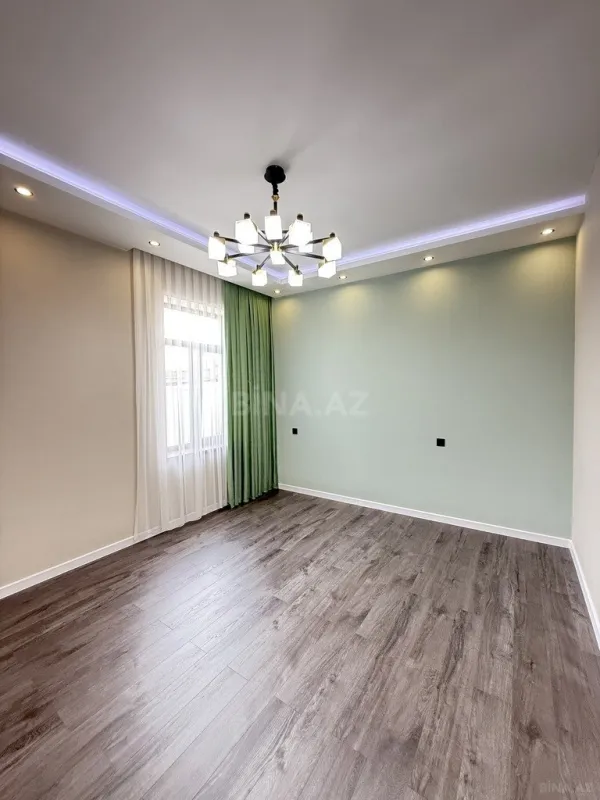 Satılır 5 otaqlı həyət evi 220 m²