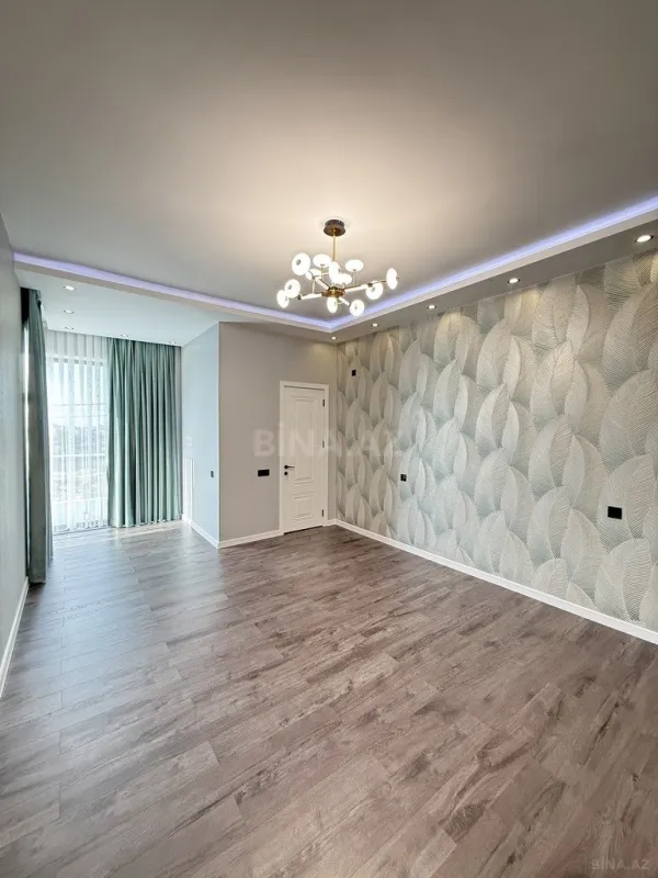Satılır 5 otaqlı həyət evi 220 m²