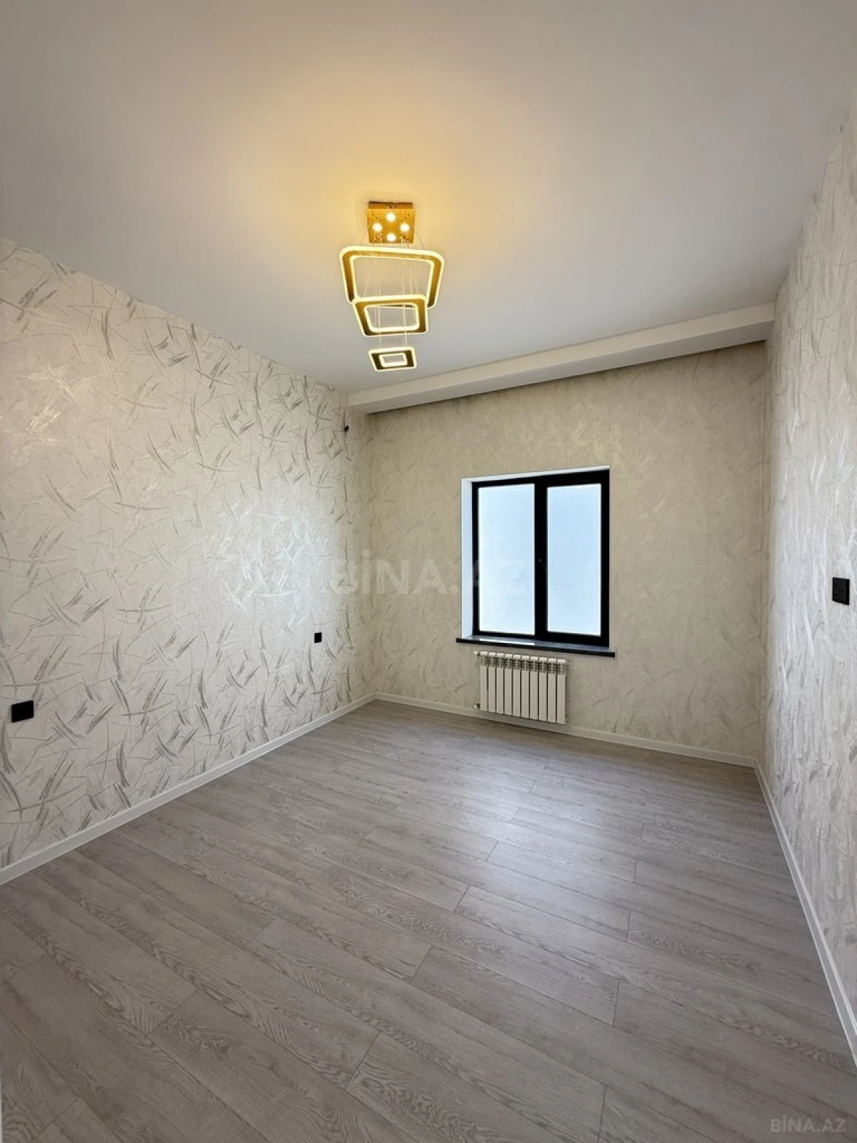 Satılır 4 otaqlı həyət evi 170 m²