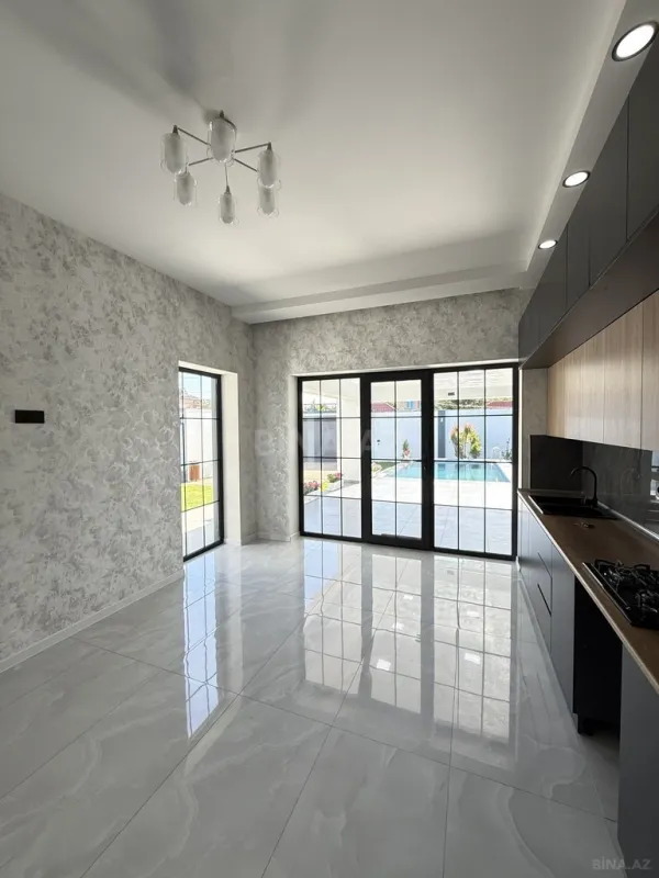 Satılır 4 otaqlı həyət evi 170 m²