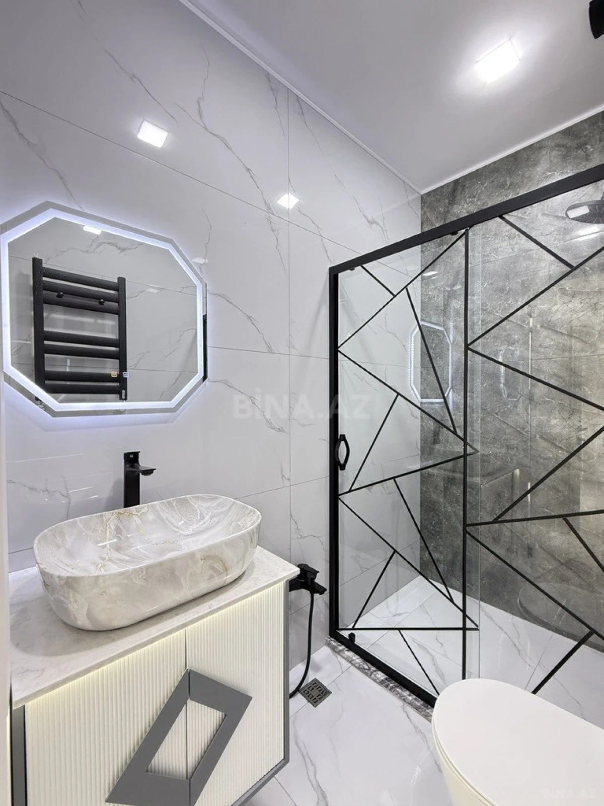 Satılır 4 otaqlı həyət evi 170 m²