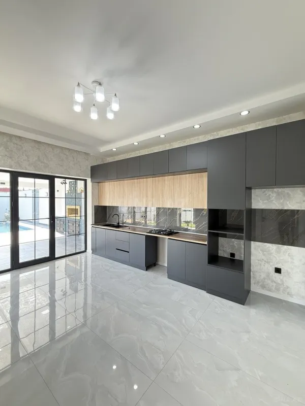 Satılır 4 otaqlı həyət evi 170 m²