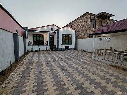 Satılır 4 otaqlı həyət evi 130 m²