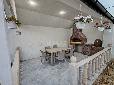 Satılır 4 otaqlı həyət evi 130 m²