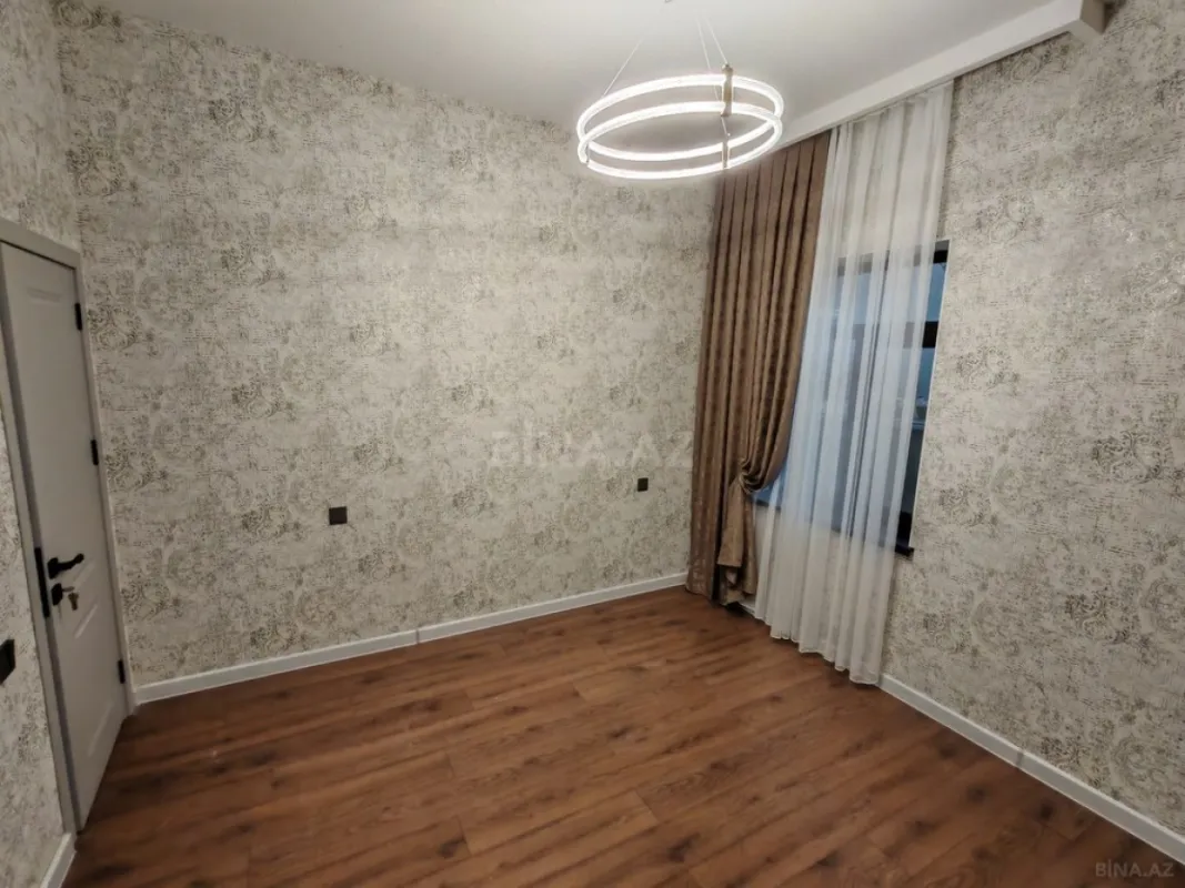 Satılır 4 otaqlı həyət evi 130 m²