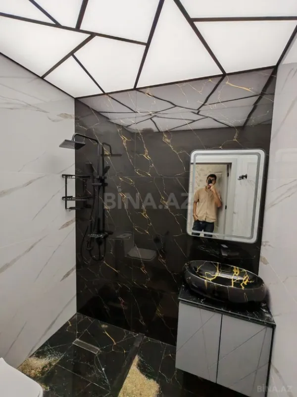 Satılır 4 otaqlı həyət evi 130 m²