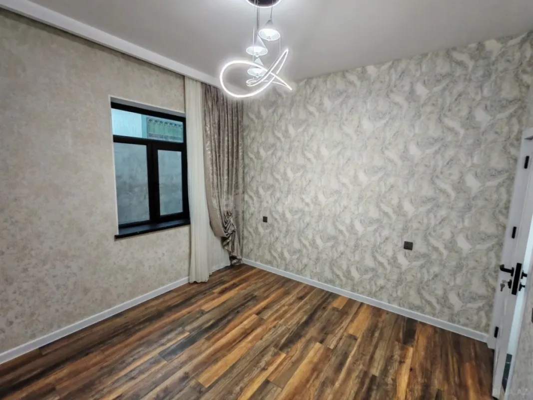 Satılır 4 otaqlı həyət evi 130 m²