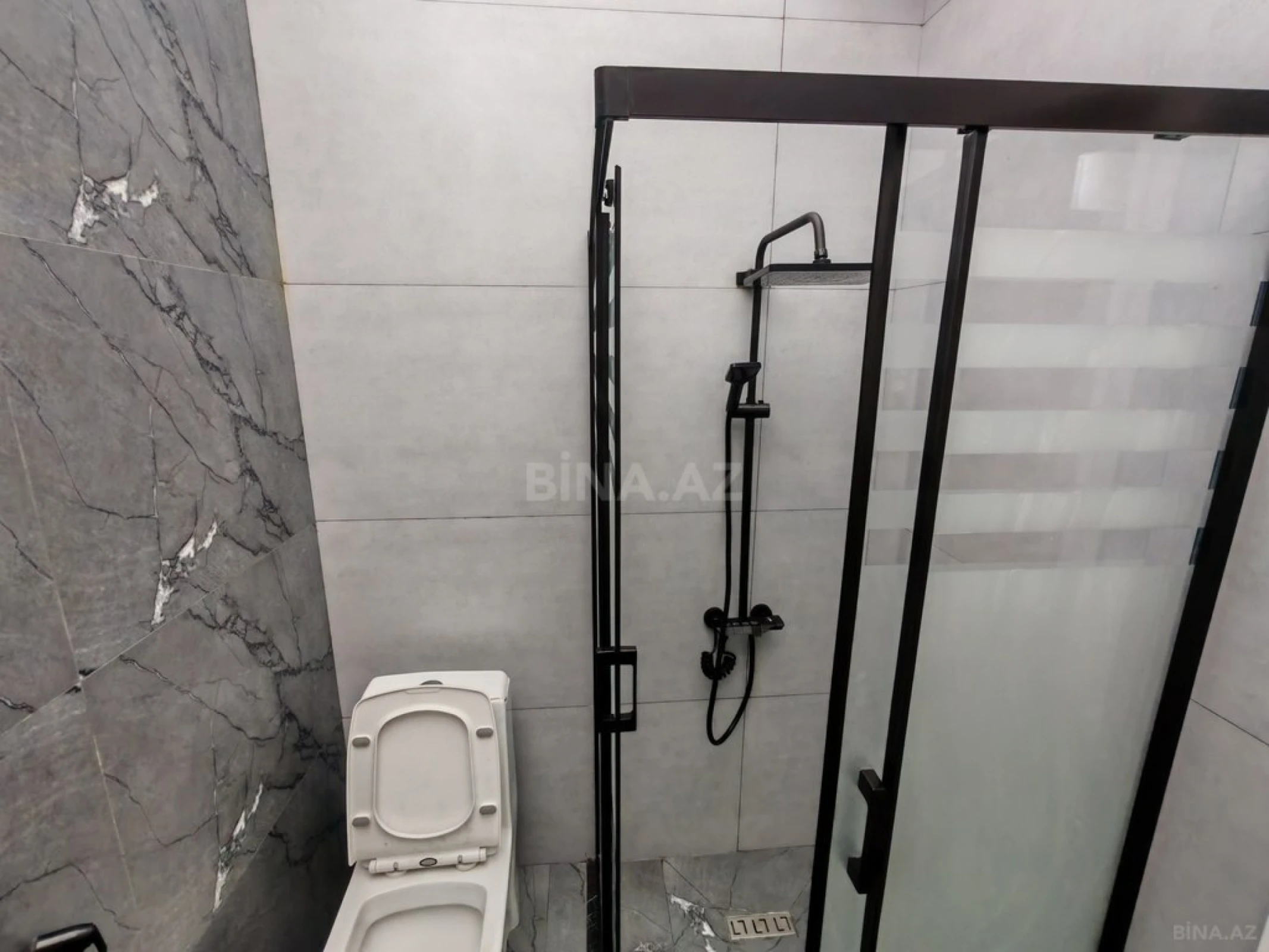 Satılır 4 otaqlı həyət evi 130 m²