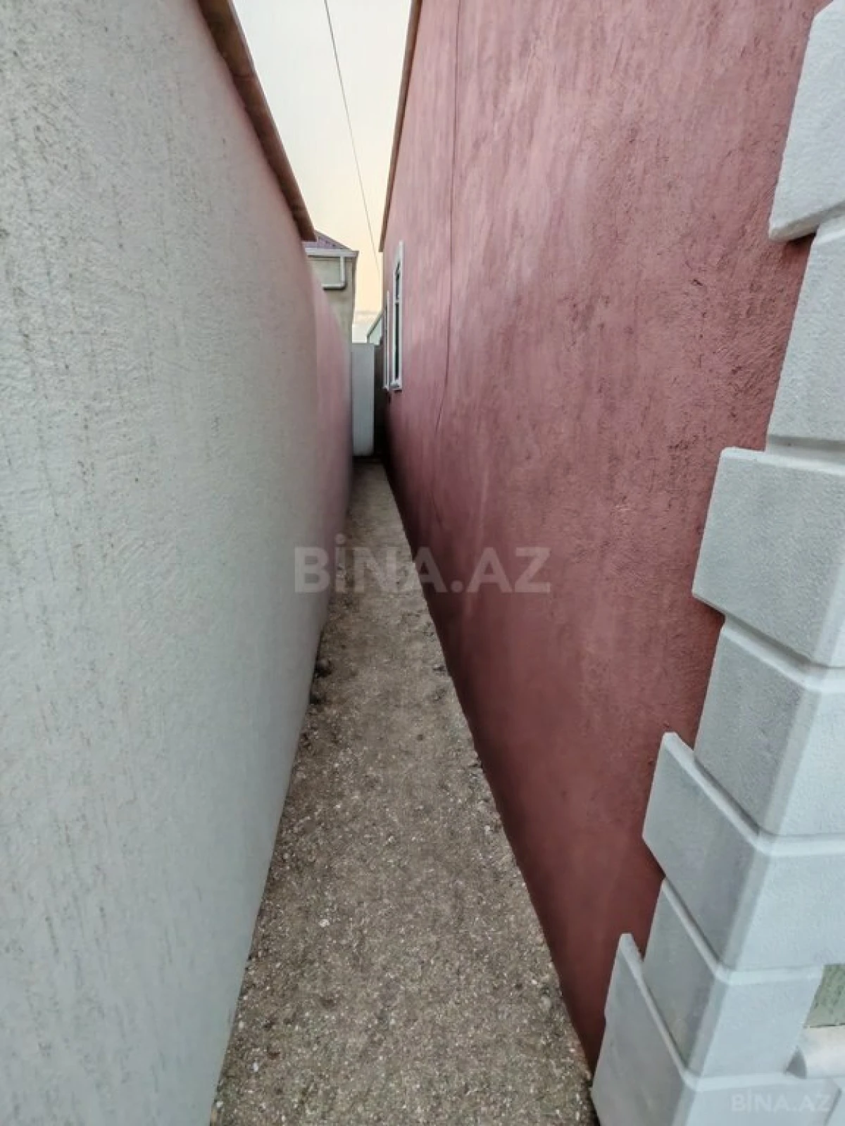 Satılır 4 otaqlı həyət evi 130 m²