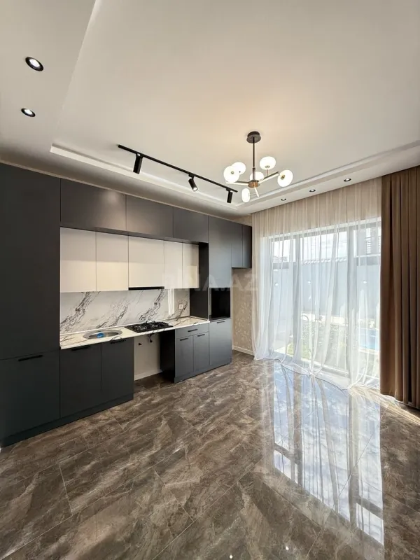 Satılır 4 otaqlı həyət evi 150 m²