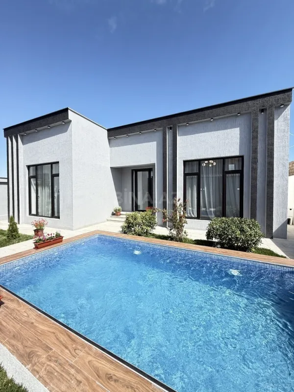 Satılır 4 otaqlı həyət evi 150 m²