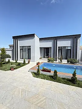 Satılır 4 otaqlı həyət evi 150 m²