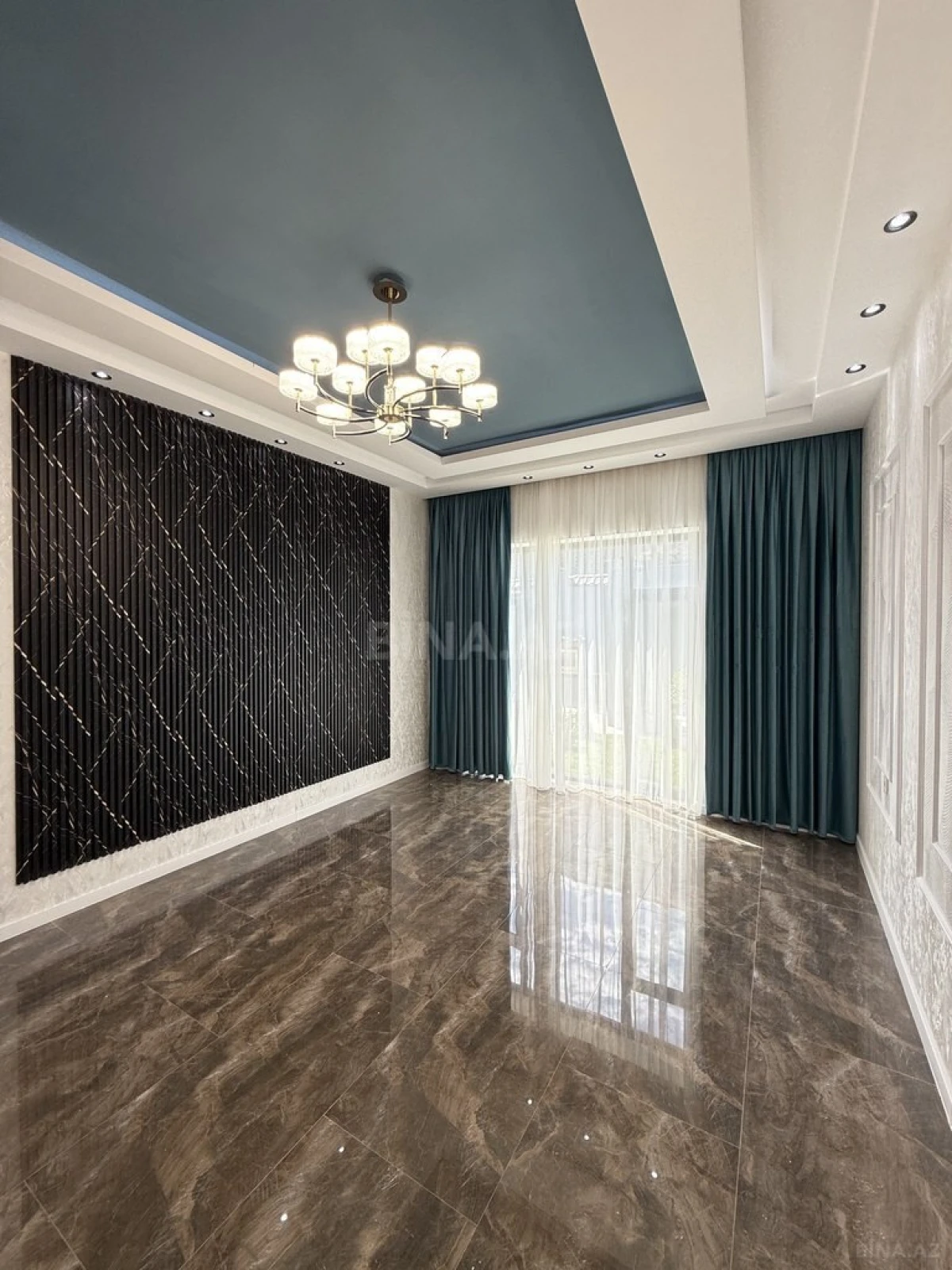 Satılır 4 otaqlı həyət evi 150 m²