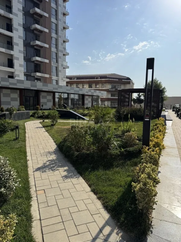Satılır 2 otaqlı mənzil 60 m²