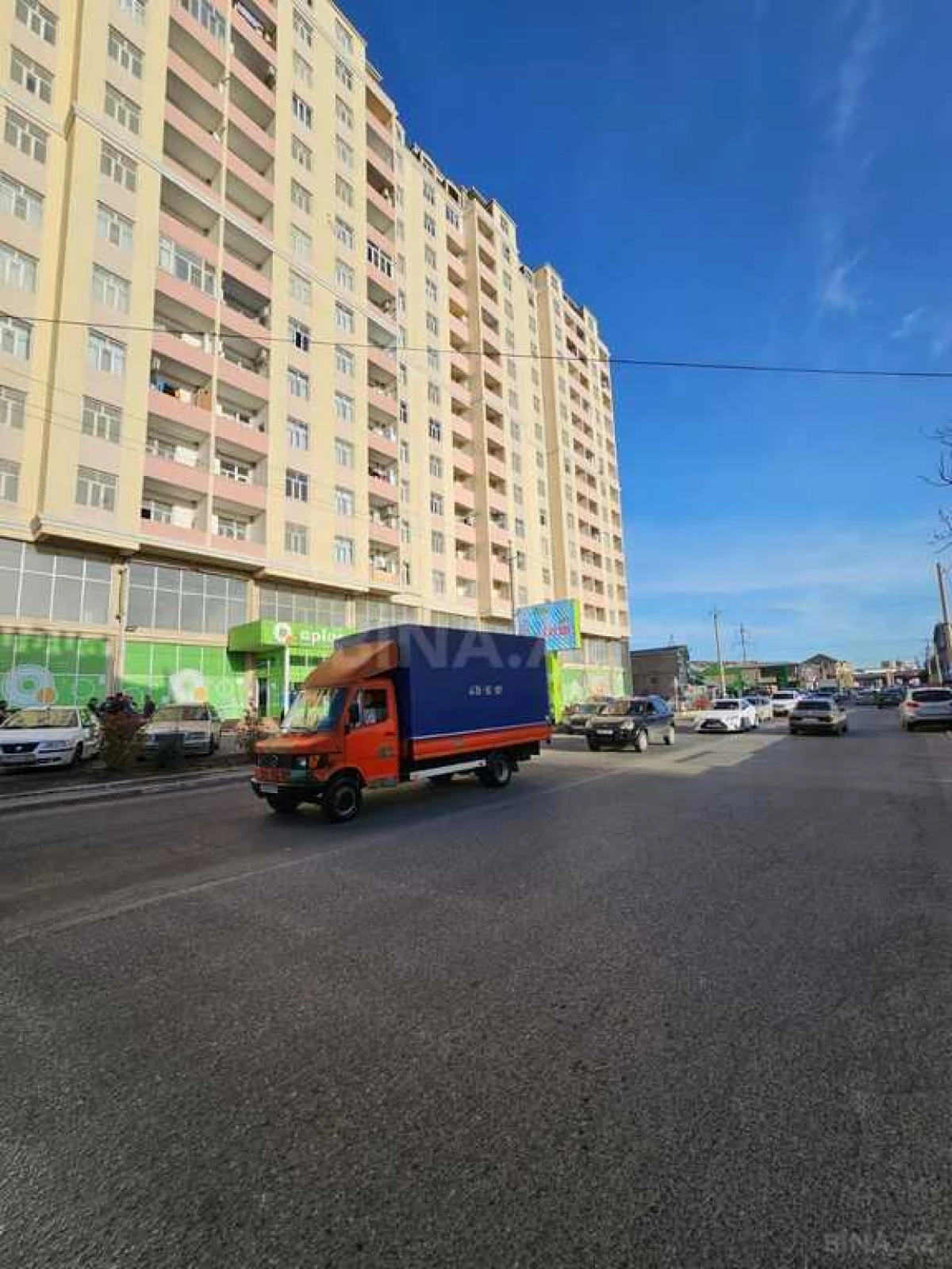 Satılır 2 otaqlı mənzil 55 m²