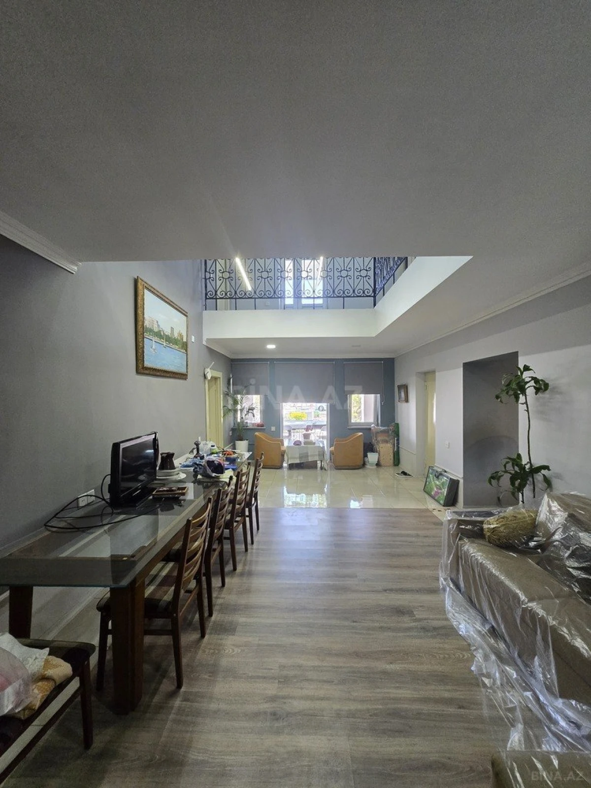 Satılır 6 otaqlı həyət evi 250 m²