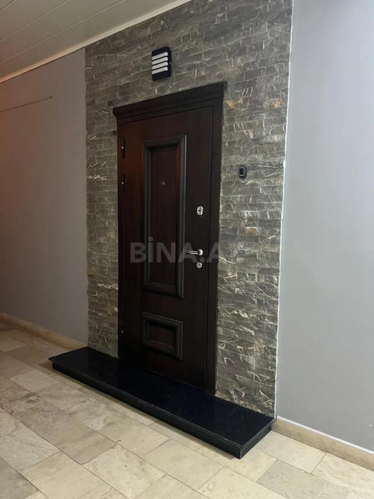 Kirayə verilir 3 otaqlı mənzil 110 m²
