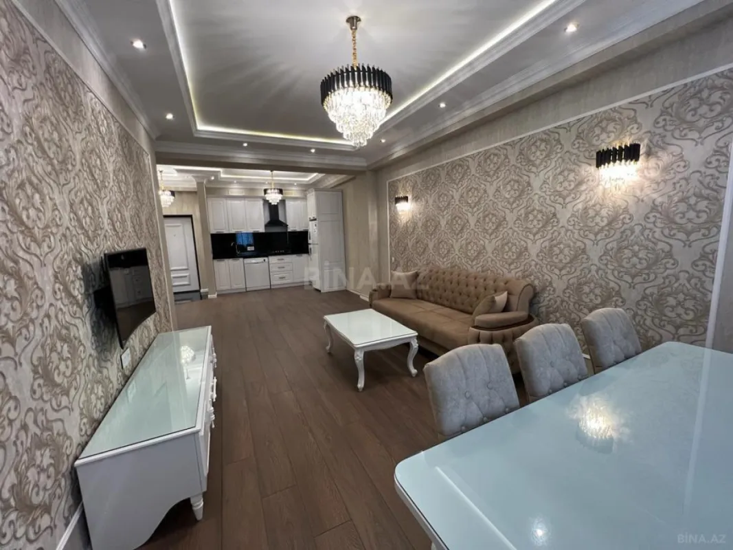 Kirayə verilir 3 otaqlı mənzil 110 m²