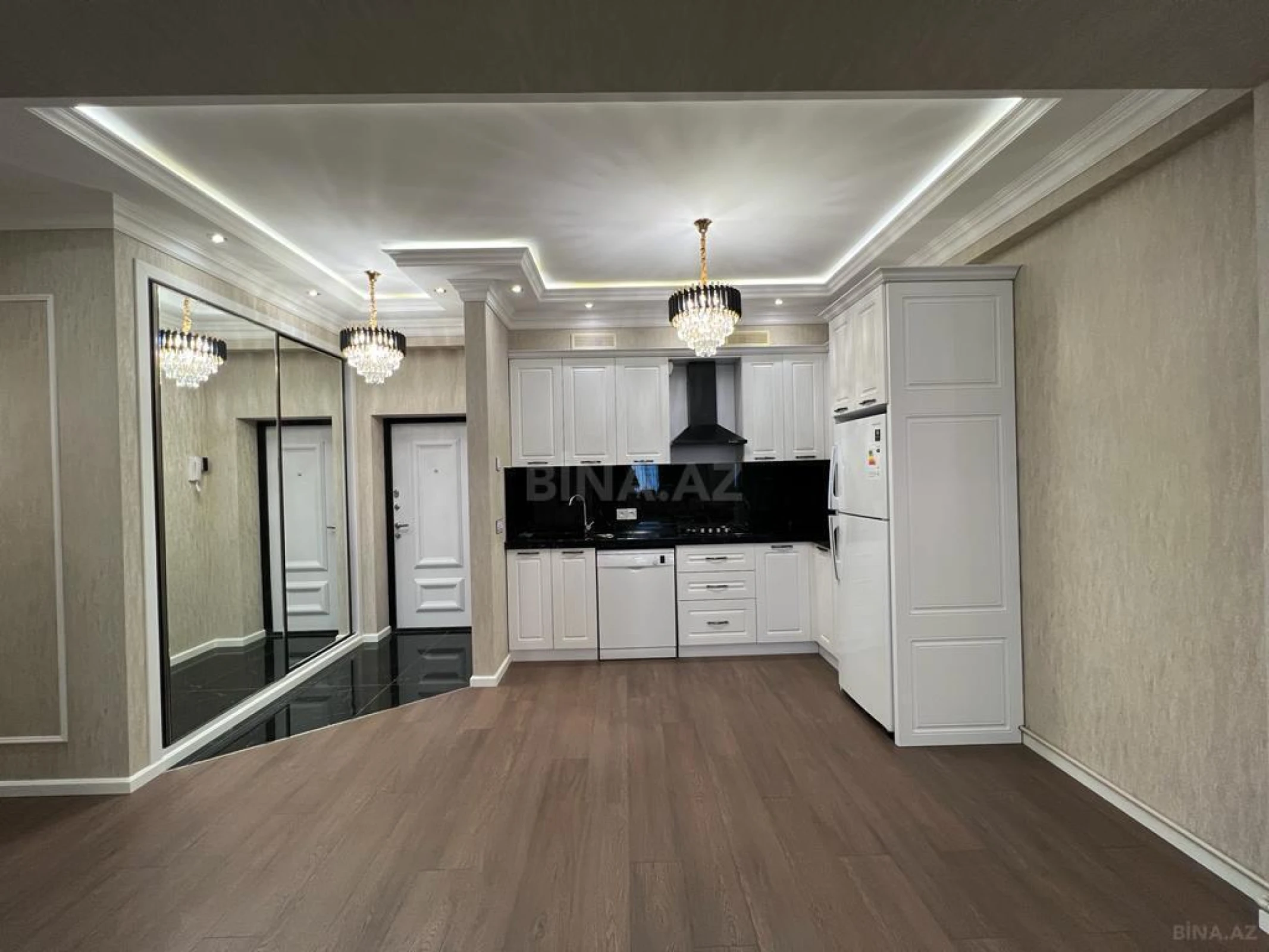 Kirayə verilir 3 otaqlı mənzil 110 m²