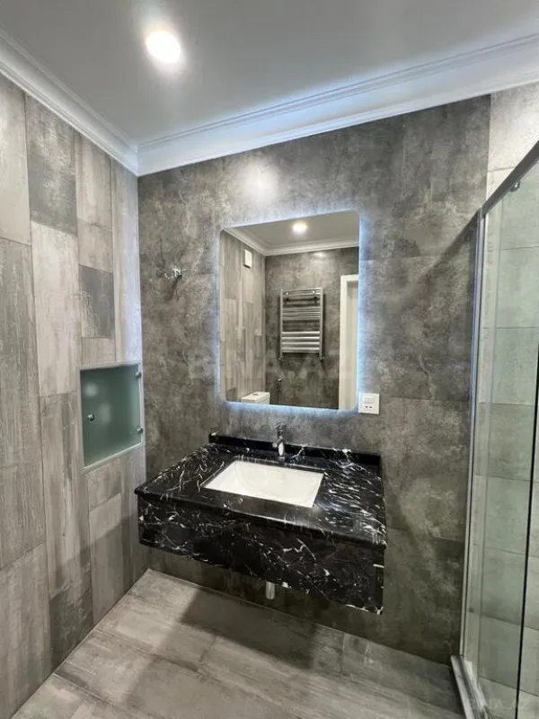 Kirayə verilir 3 otaqlı mənzil 110 m²