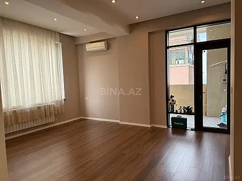 Satılır 4 otaqlı mənzil 106 m²