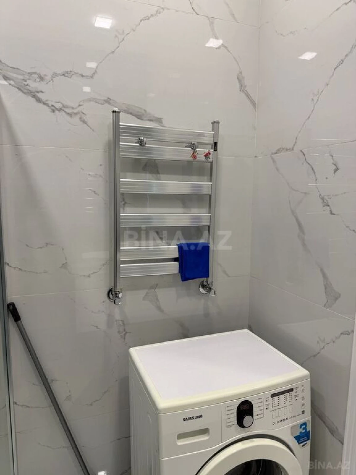 Satılır 4 otaqlı mənzil 106 m²