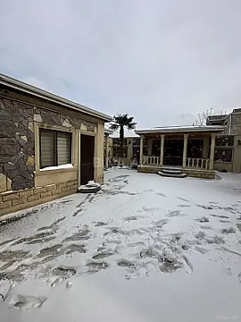 Satılır 7 otaqlı həyət evi 400 m²