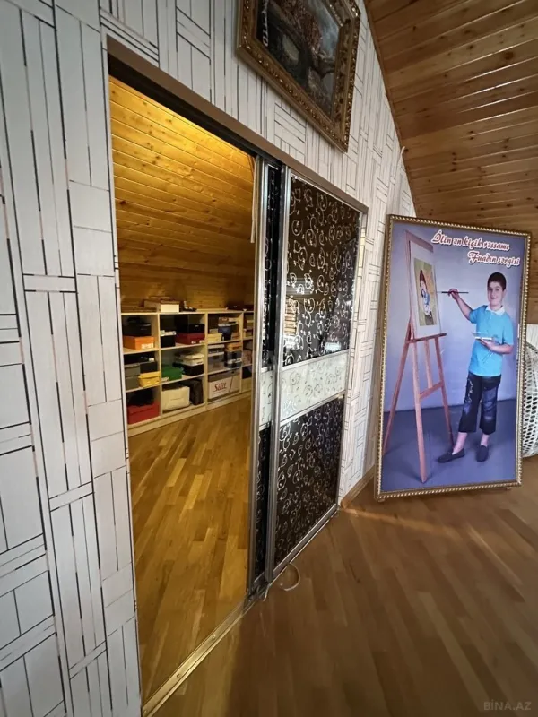 Satılır 7 otaqlı həyət evi 400 m²