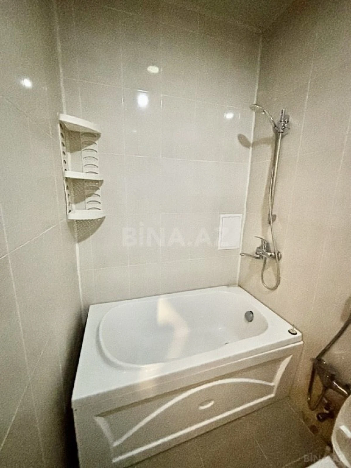 Satılır 2 otaqlı mənzil 55 m²