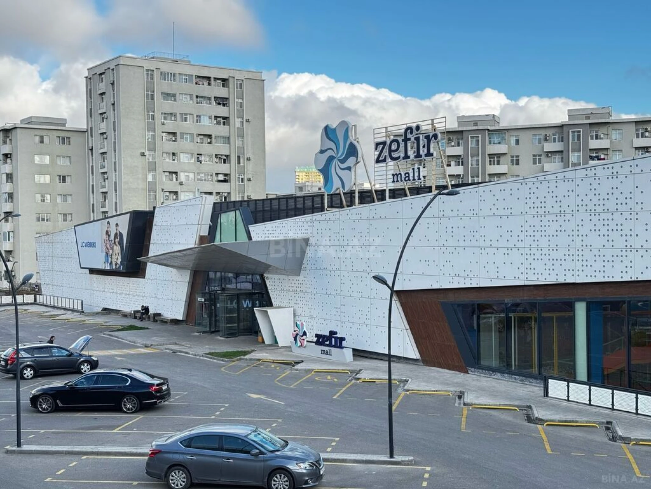 Satılır 2 otaqlı mənzil 55 m²