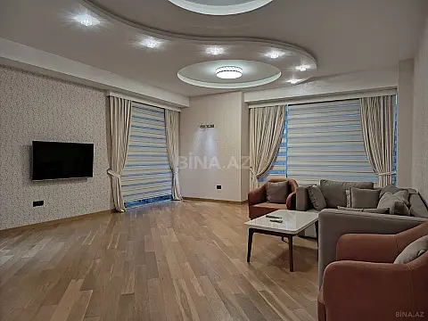 Kirayə verilir 4 otaqlı mənzil 265 m²