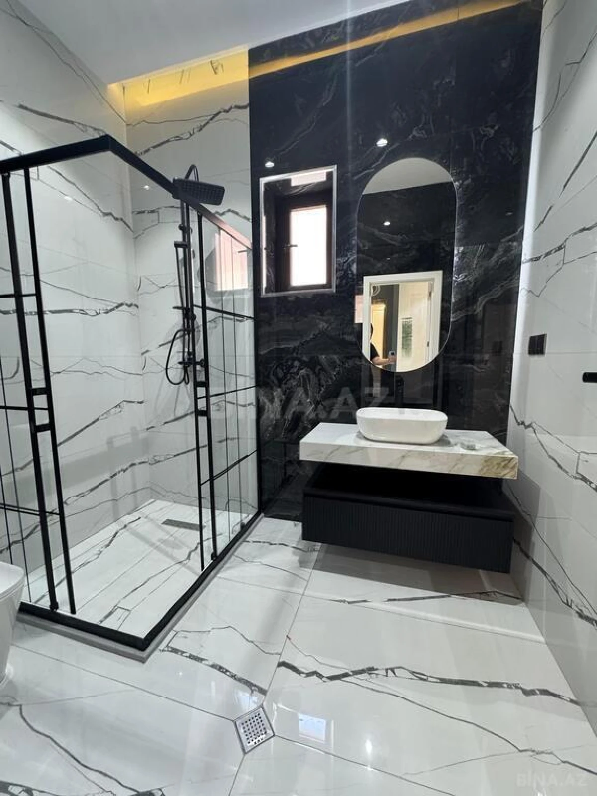 Satılır 4 otaqlı həyət evi 145 m²