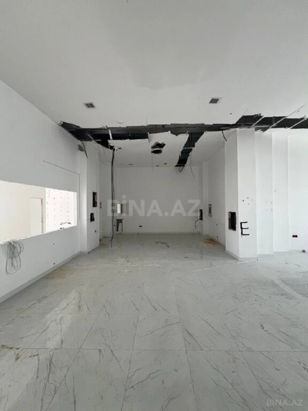 Kirayə verilir obyekt 367 m²