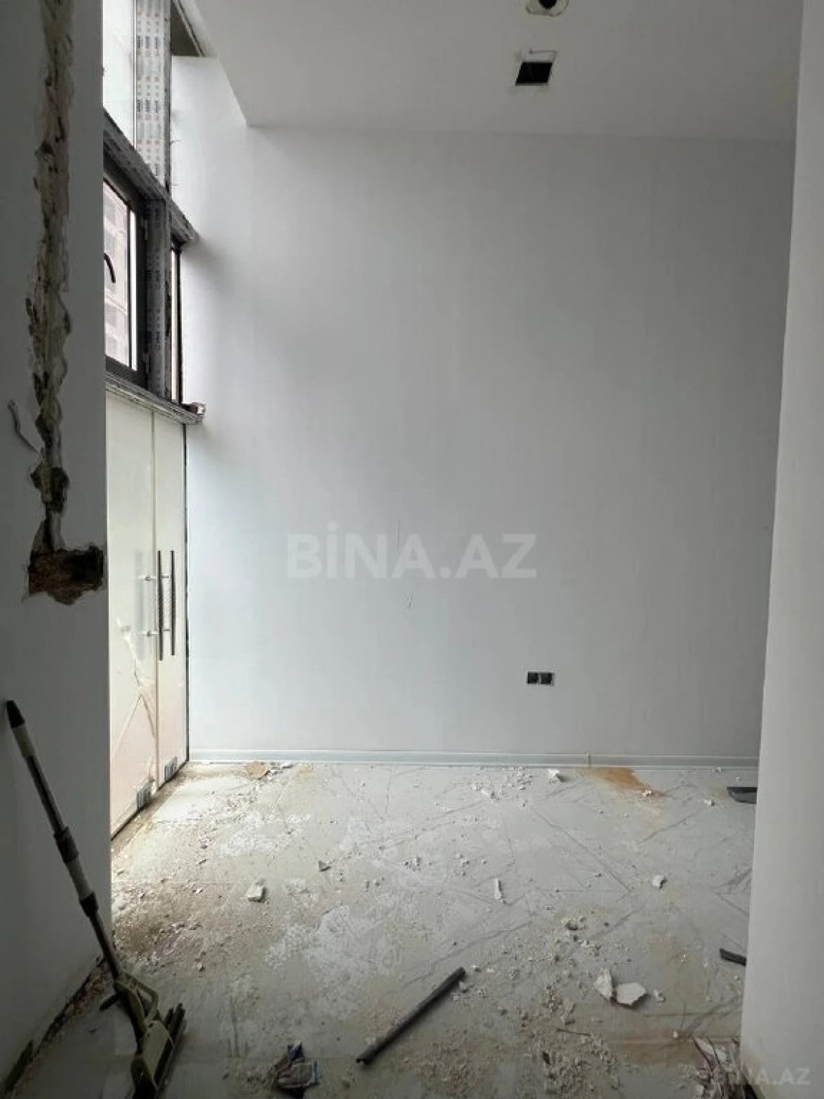 Kirayə verilir obyekt 367 m²