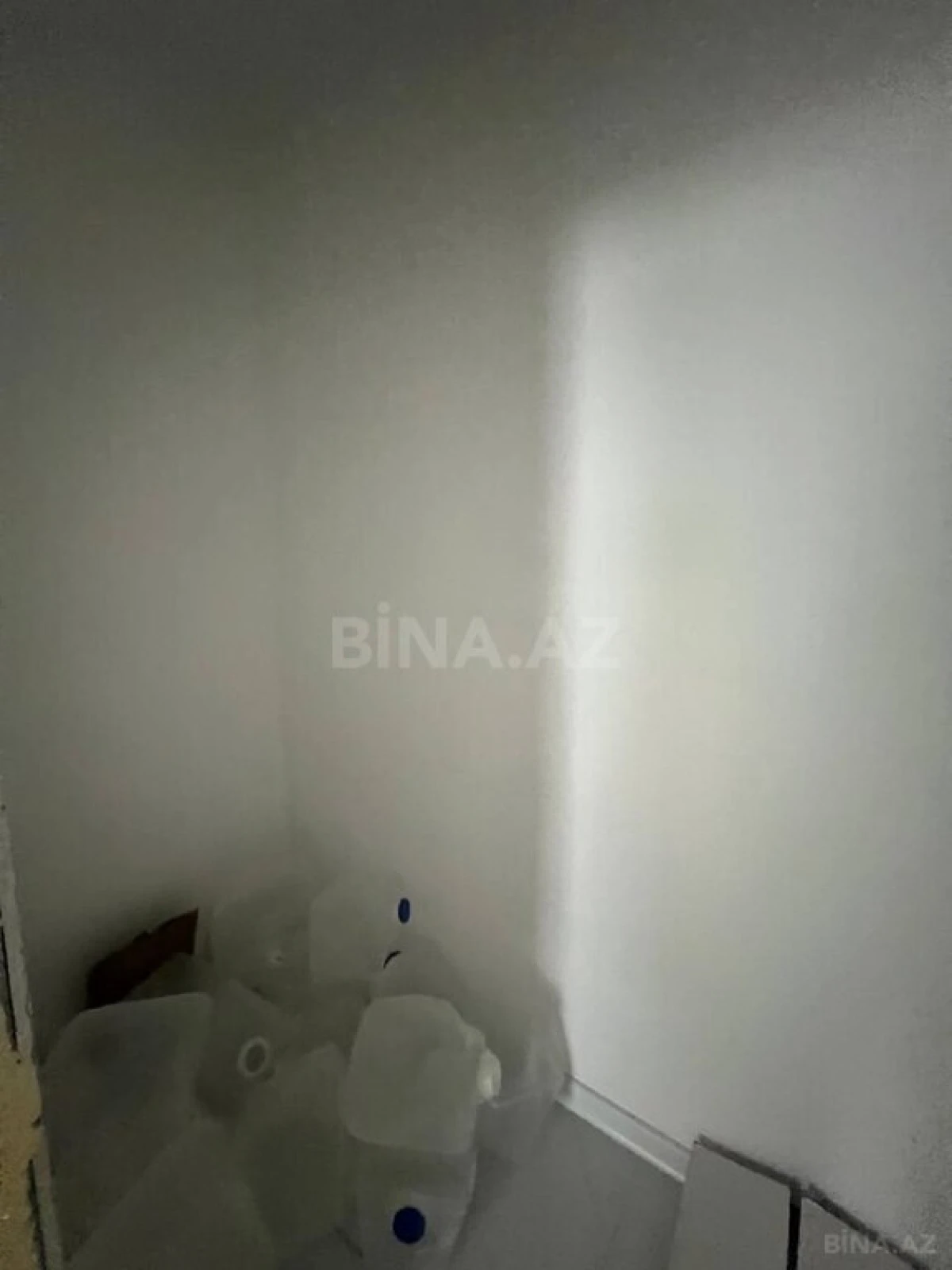 Kirayə verilir obyekt 367 m²