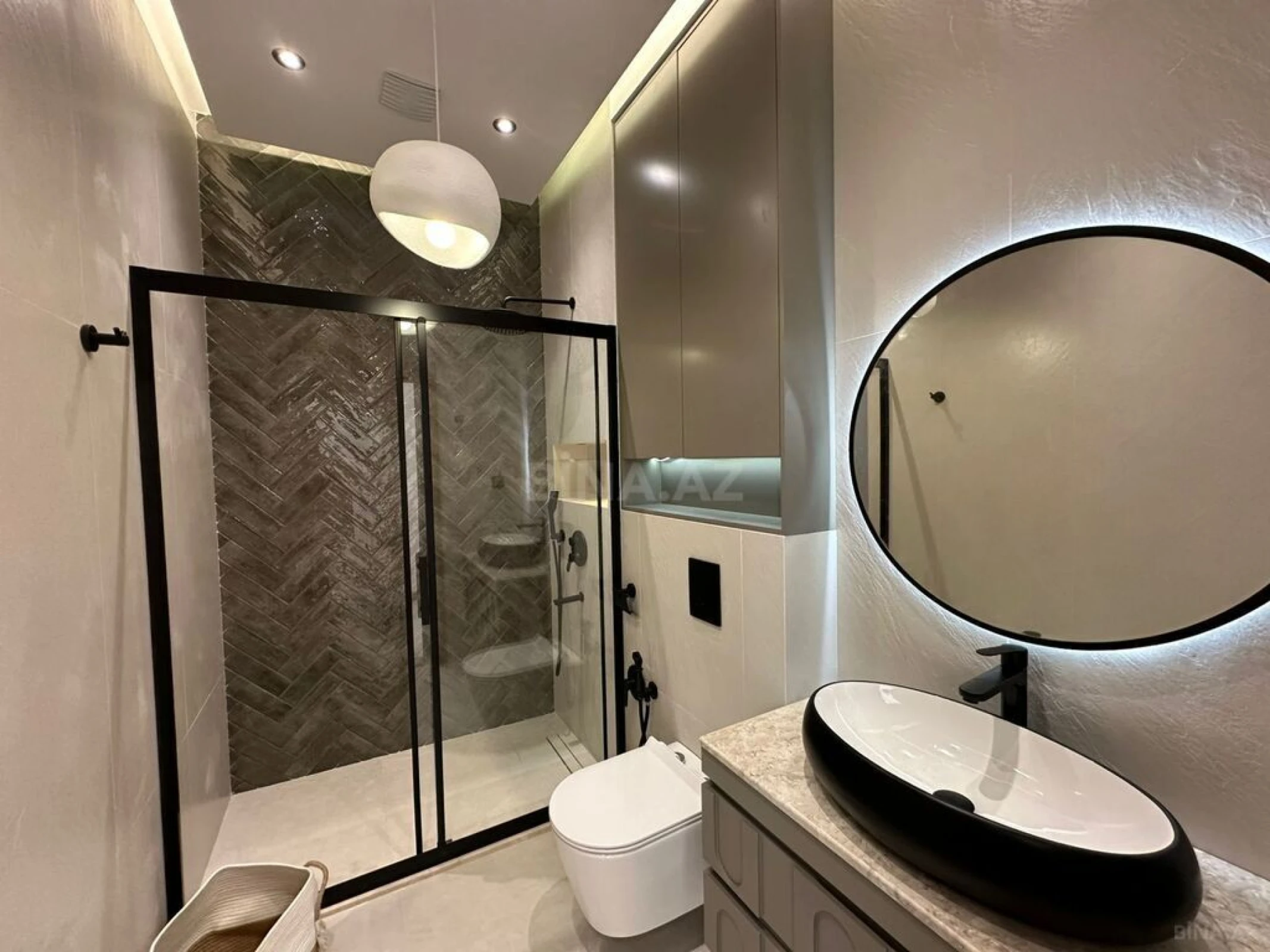 Satılır 4 otaqlı həyət evi 180 m²