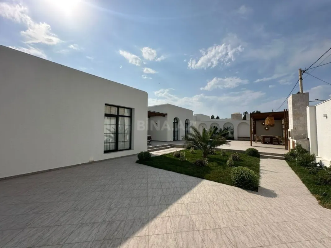 Satılır 4 otaqlı həyət evi 180 m²